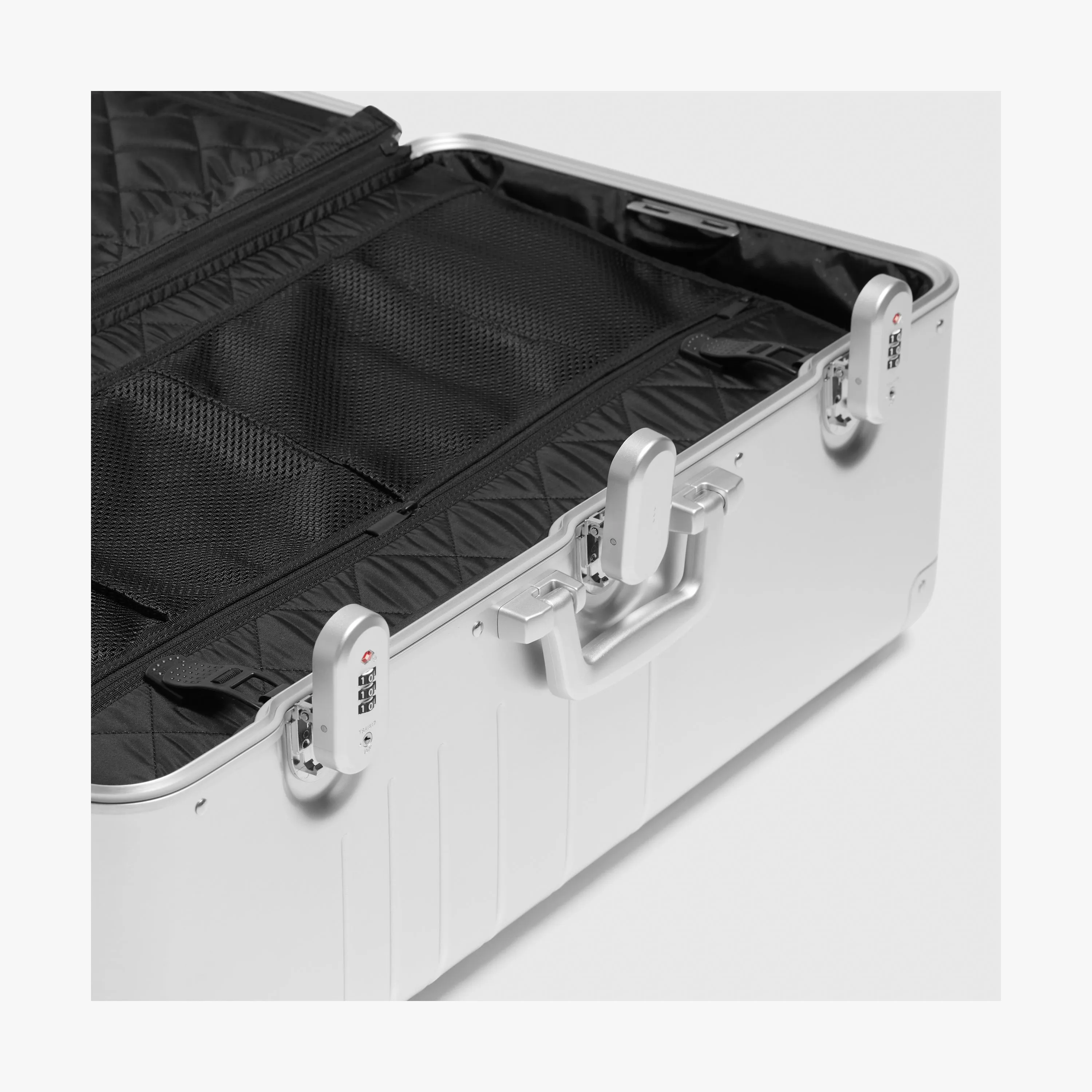 Aluminum Trunk