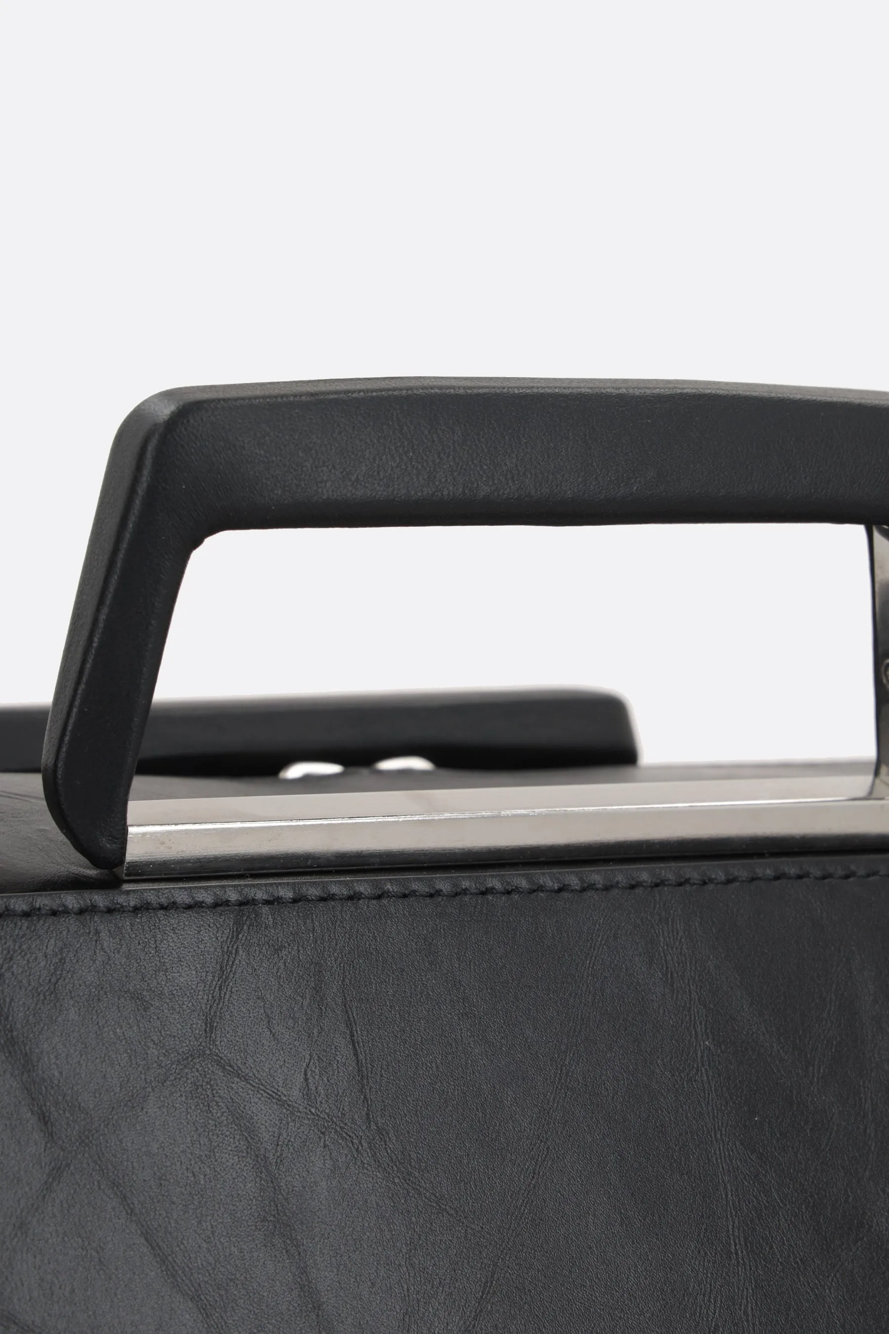 Attache business bag in Paper leather