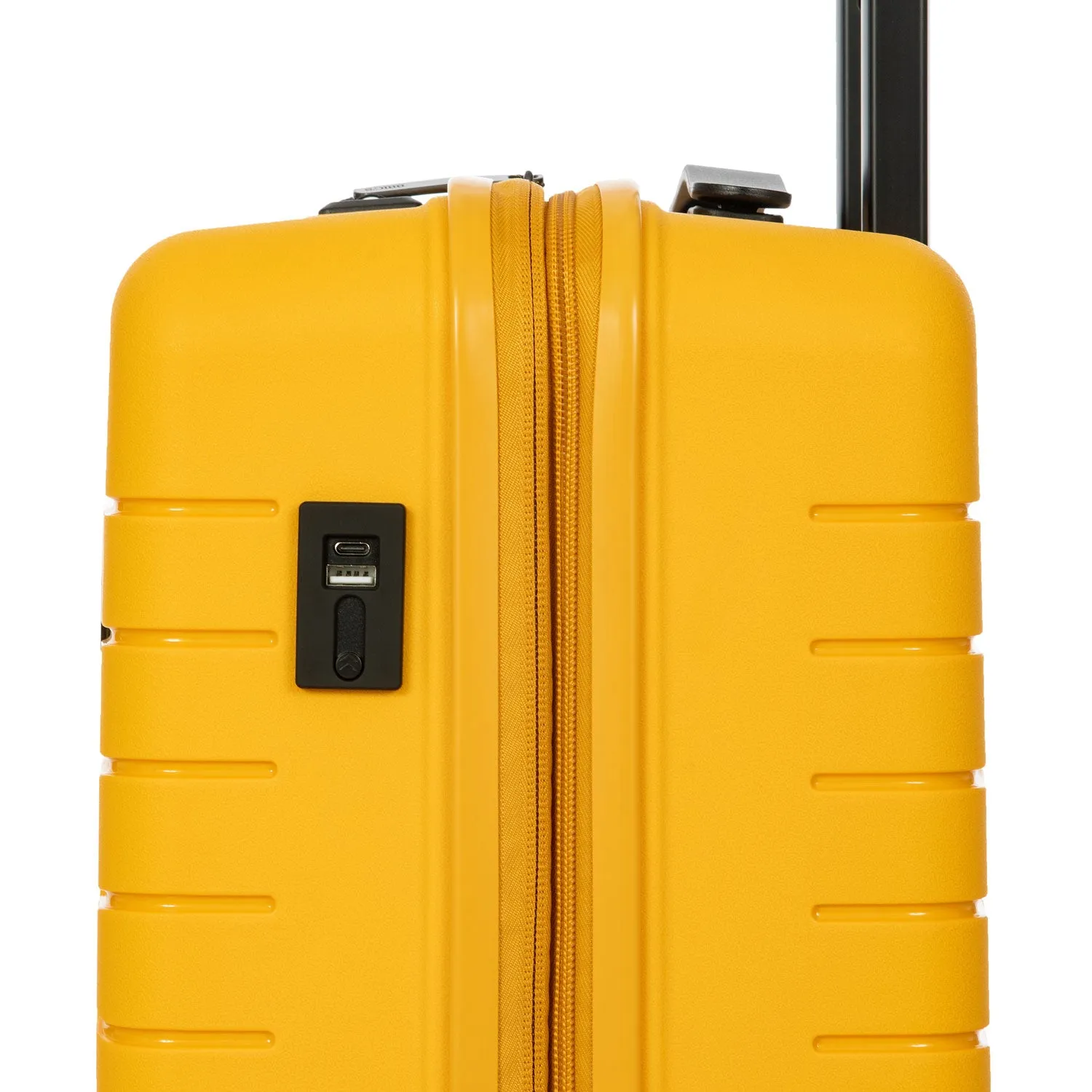 Bric's B/Y Ulisse 21" Expandable Spinner Mango