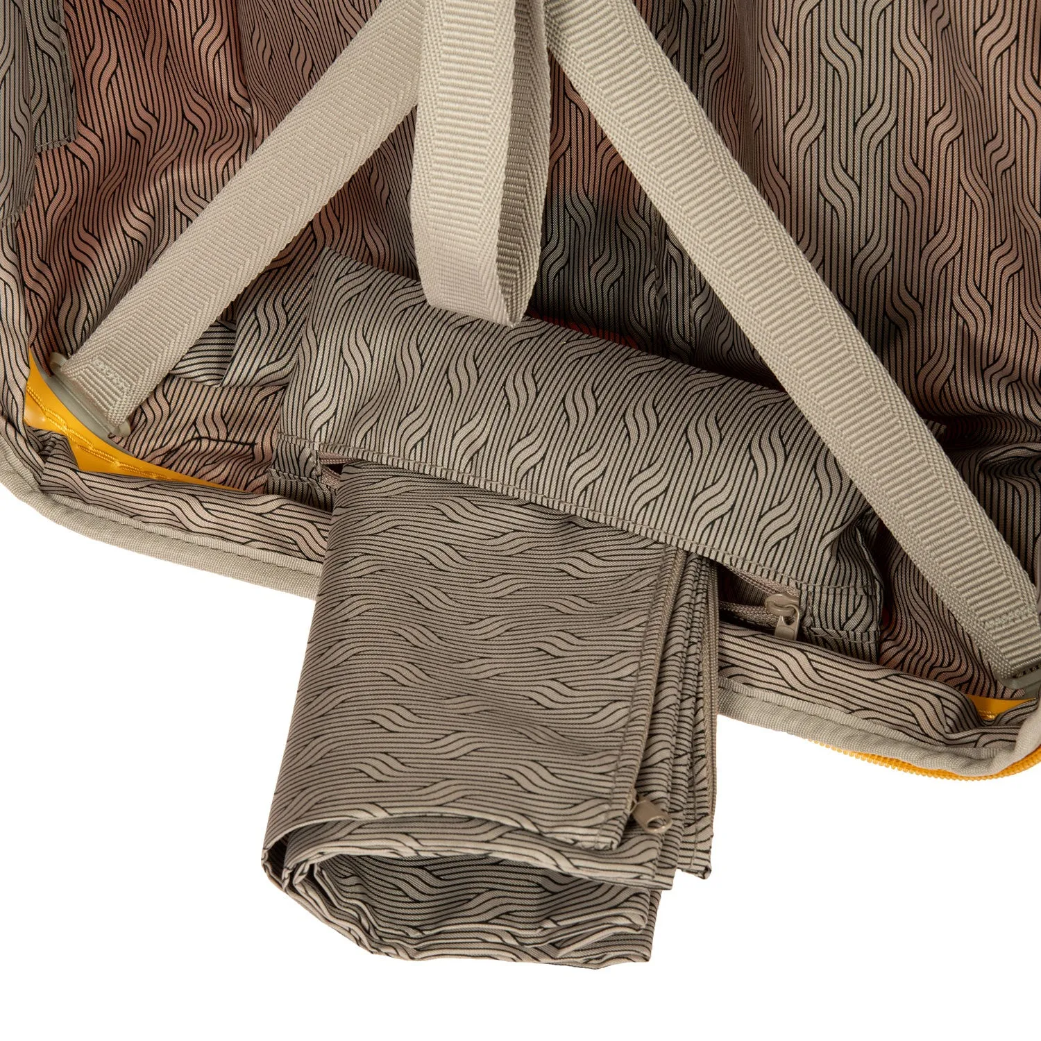 Bric's B/Y Ulisse 21" Expandable Spinner Mango
