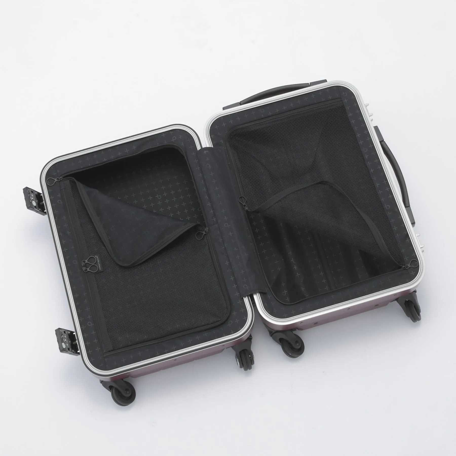 CHECKER FRAME Carry-On S
