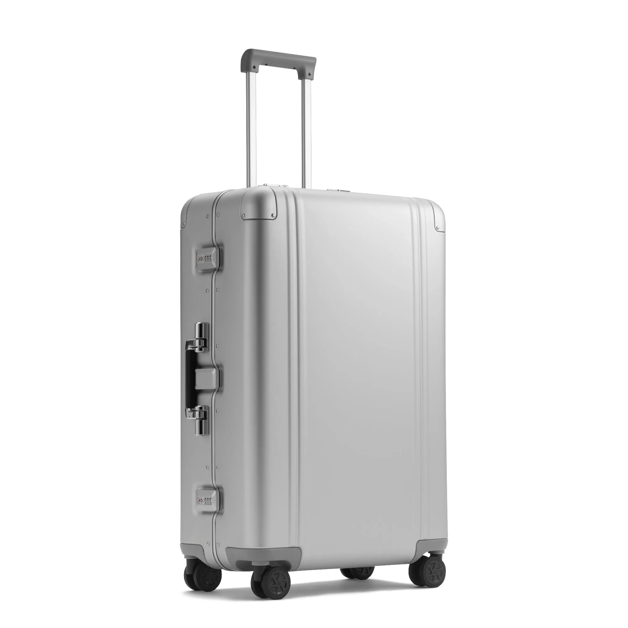 Classic Aluminum 3.0 | Large Travel Case 88L