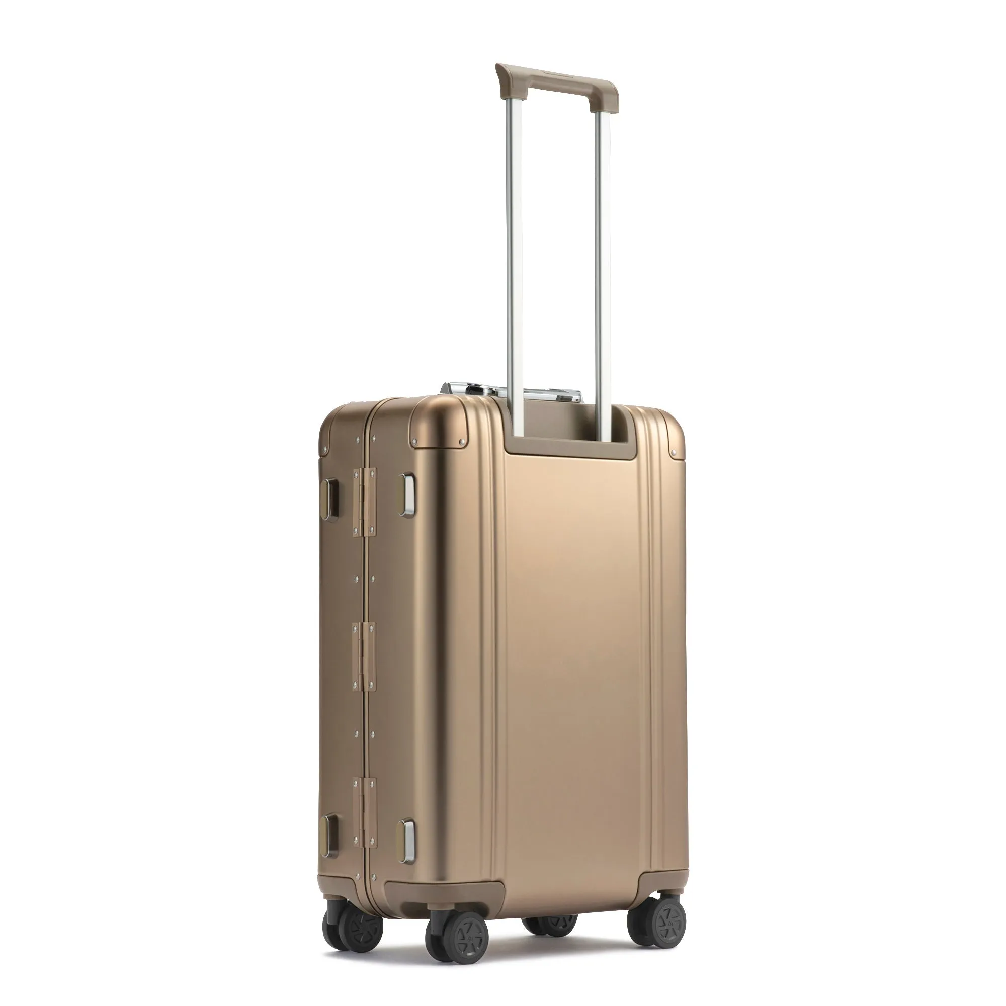 Classic Aluminum 3.0 | Medium Travel Case 59L