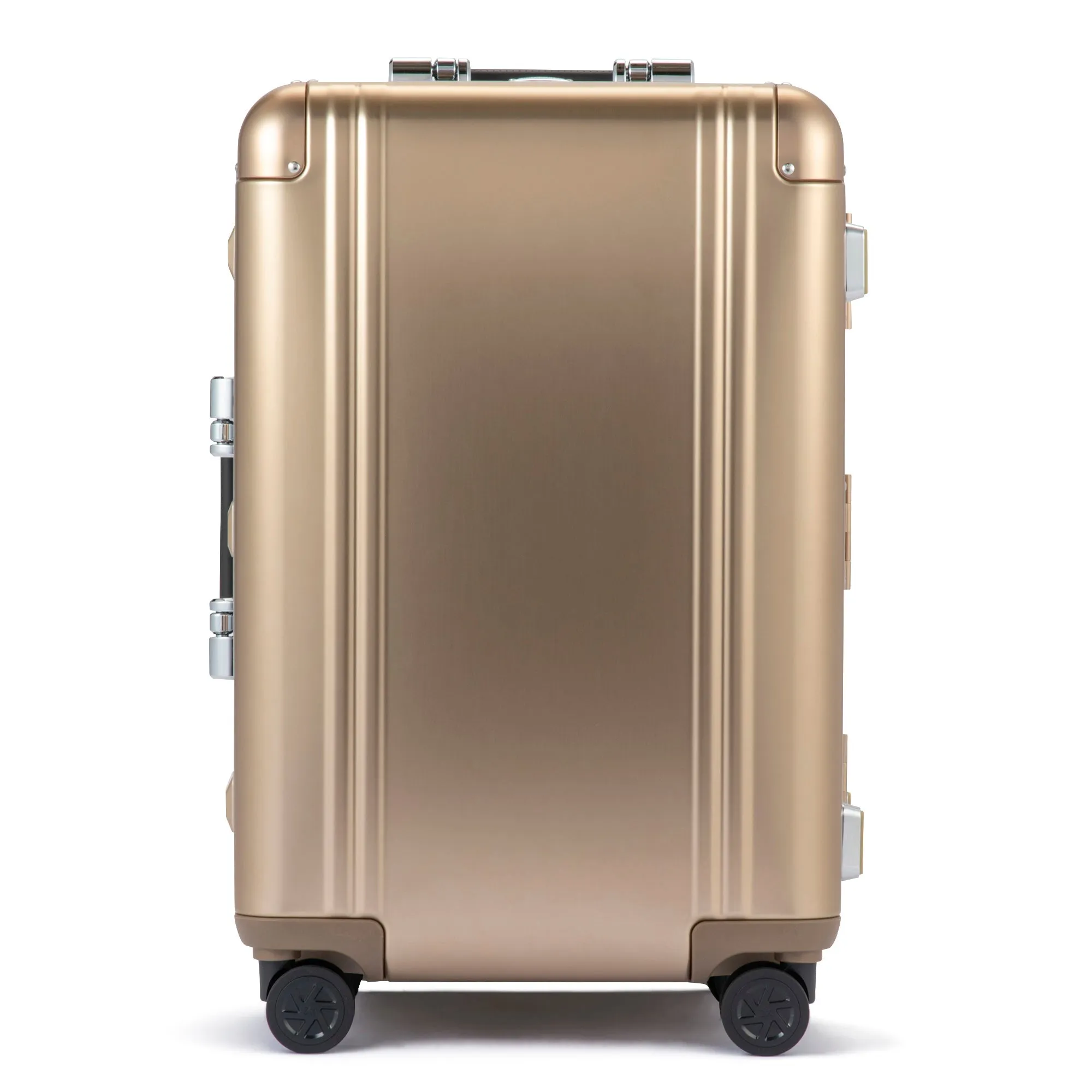 Classic Aluminum 3.0 | Medium Travel Case 59L