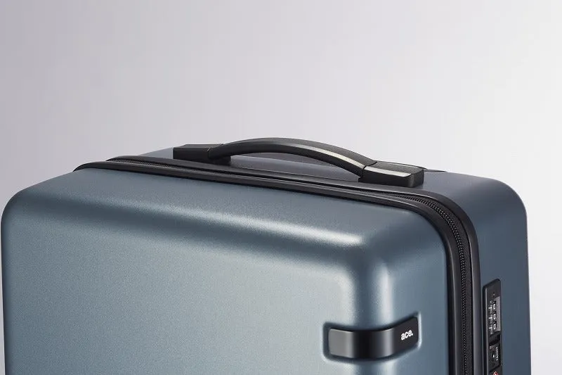CORNERSTONE 2-Z Expandable Carry-On S