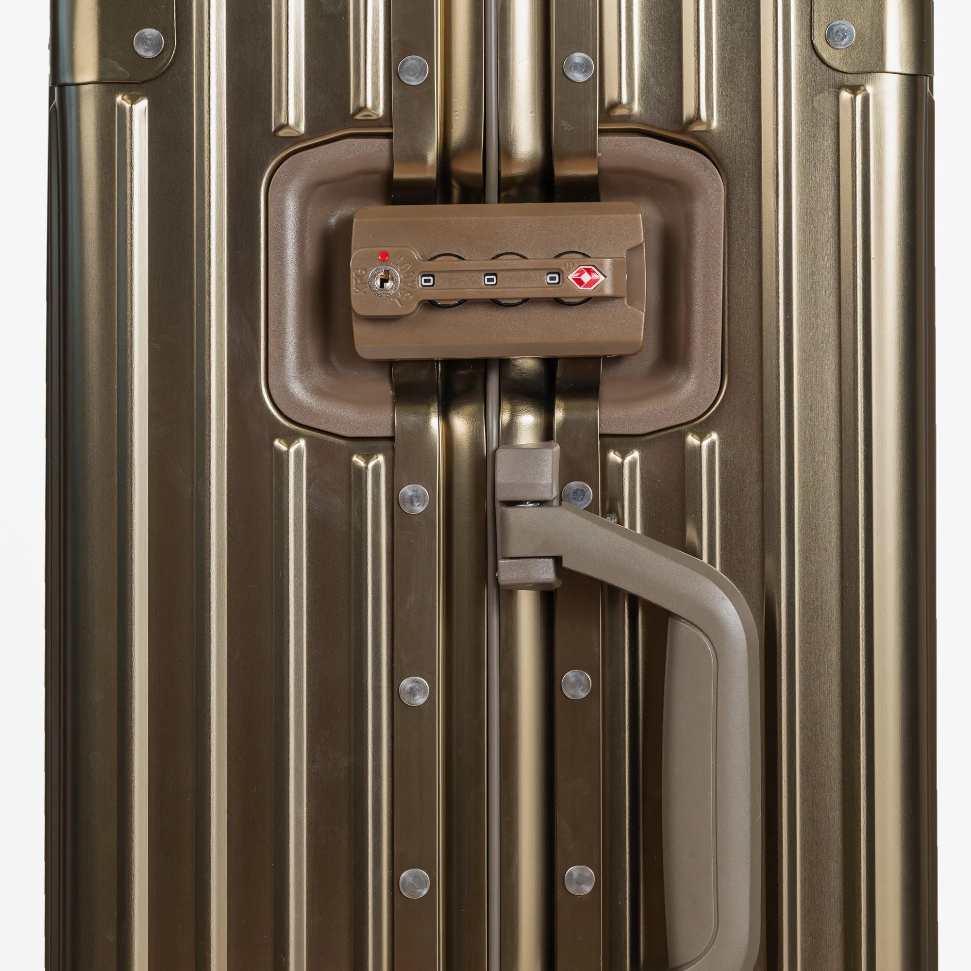 Elite / Aluminum Carry-on *Drop Ship*
