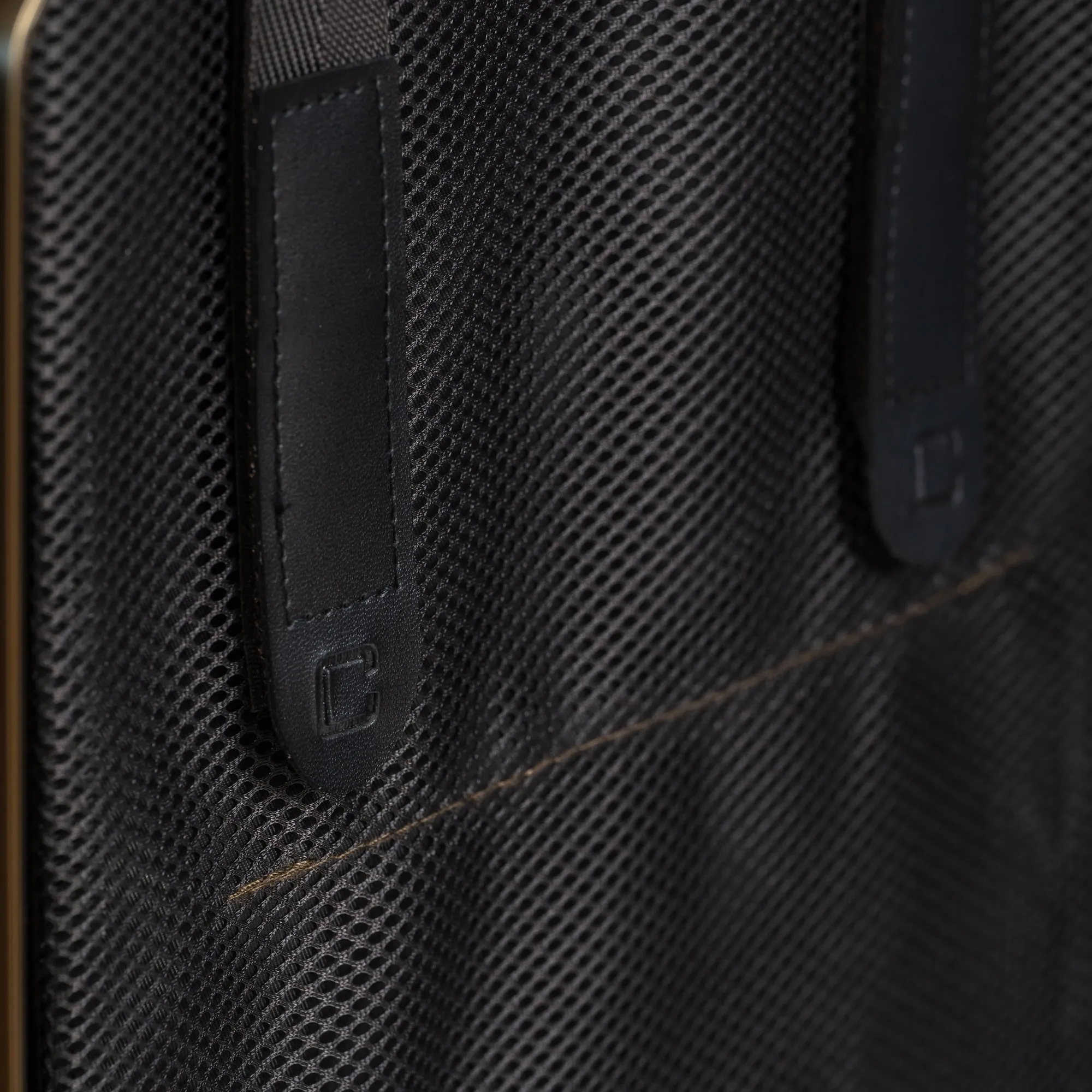 Elite / Aluminum Carry-on *Drop Ship*