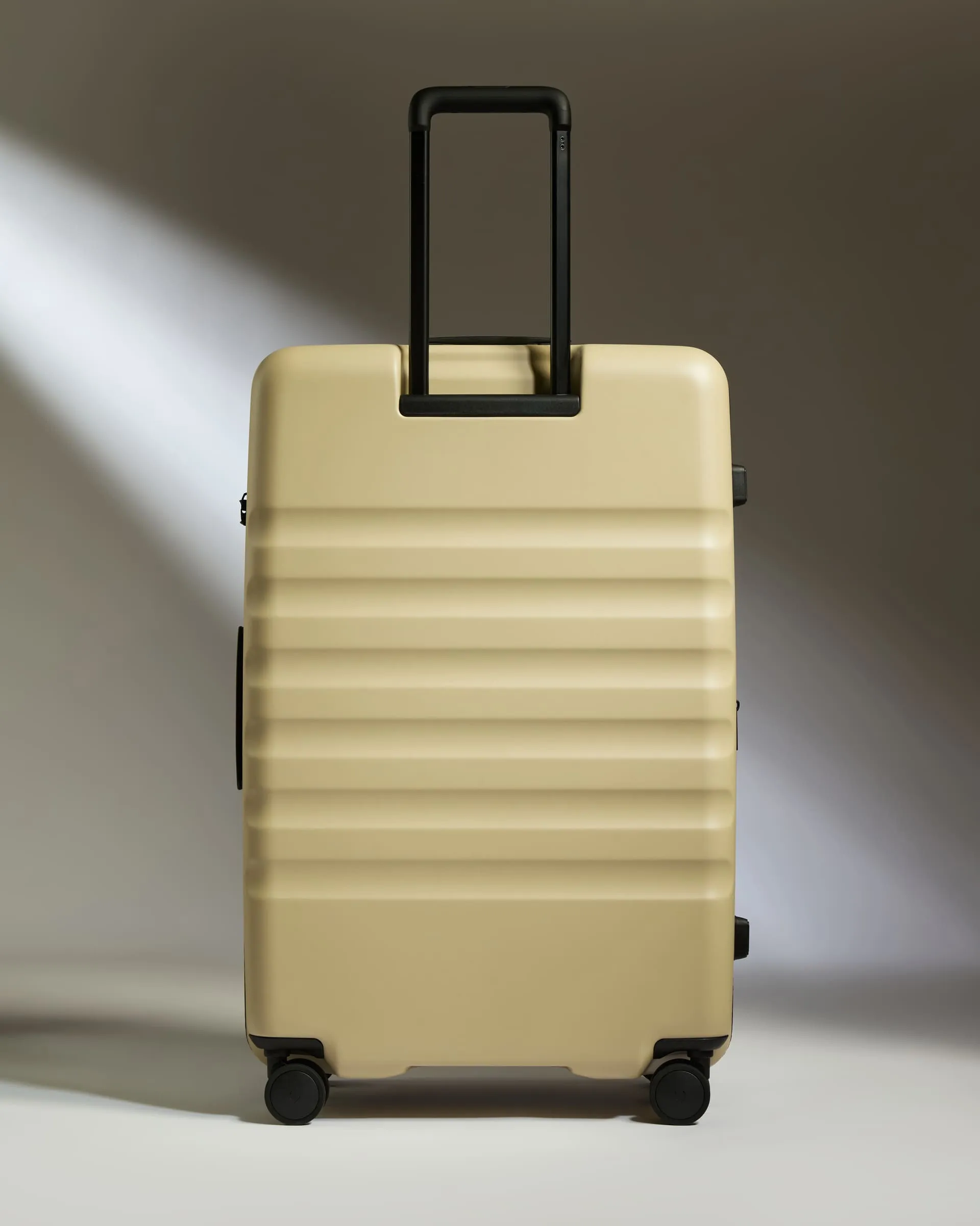 Large Luggage in Dune Yellow - Icon Stripe