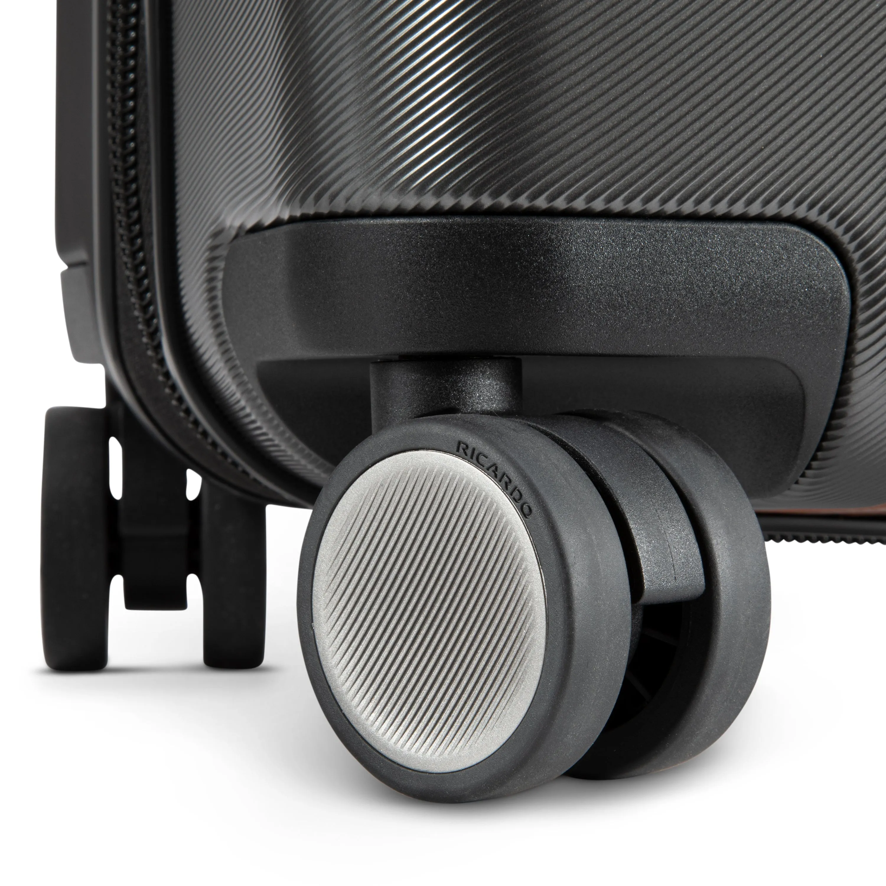 Montecito 2.0 Hardside Carry-On Spinner Luggage