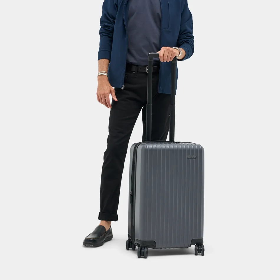 Nomatic Method Luggage Carry-On