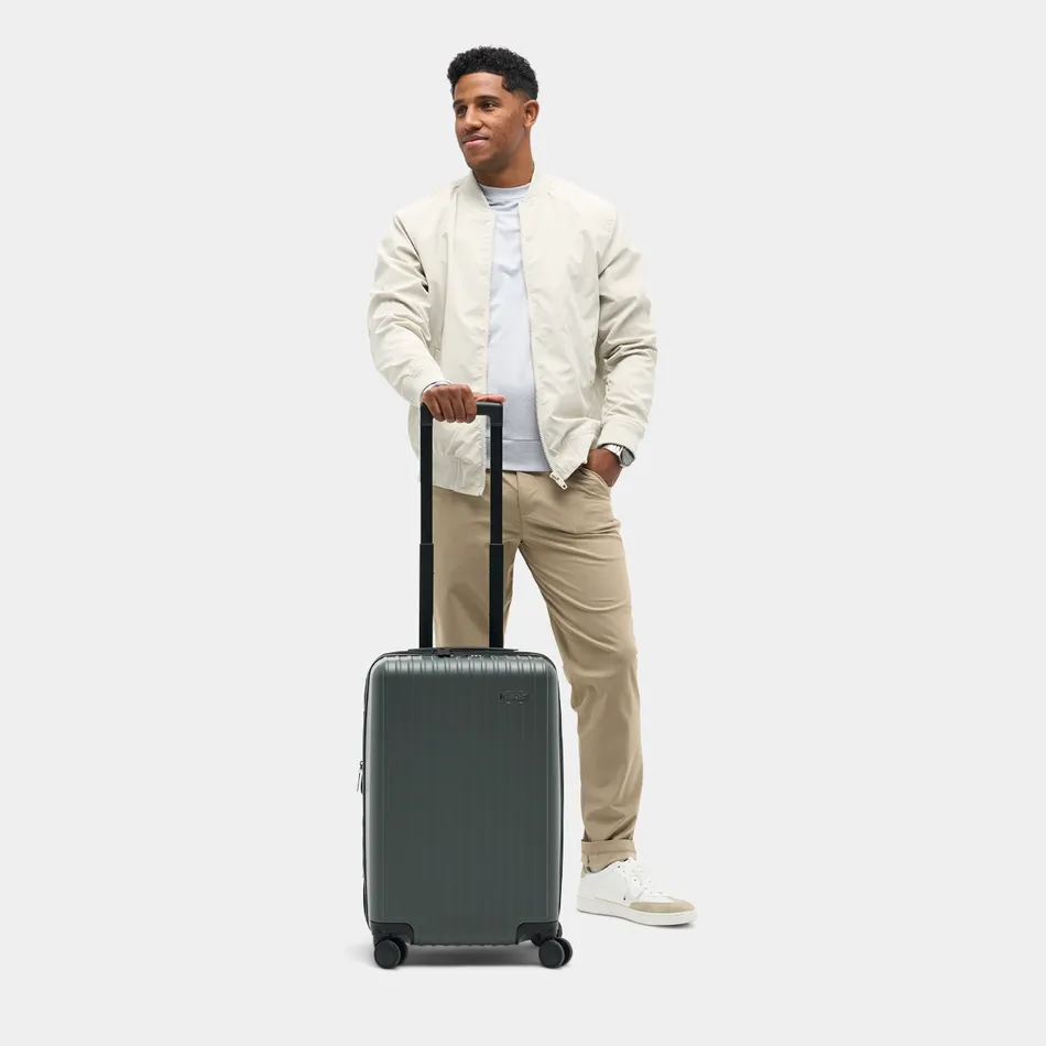 Nomatic Method Luggage Carry-On