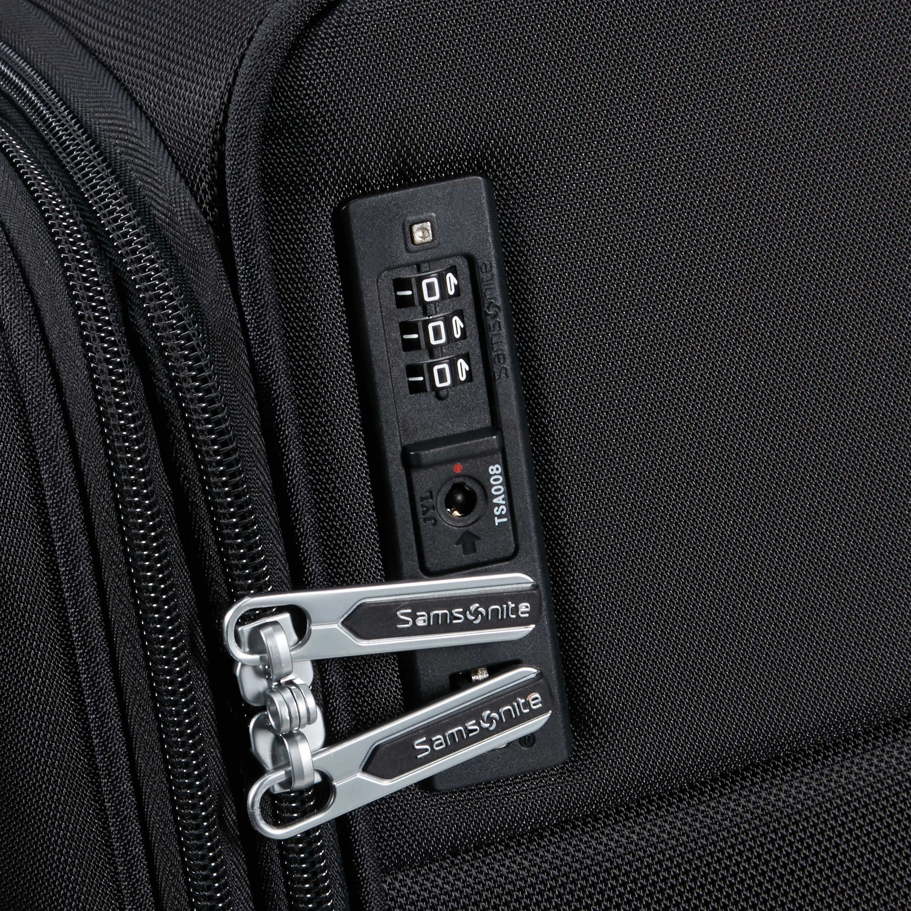 Samsonite Urbify Expandable Spinner Medium Luggage