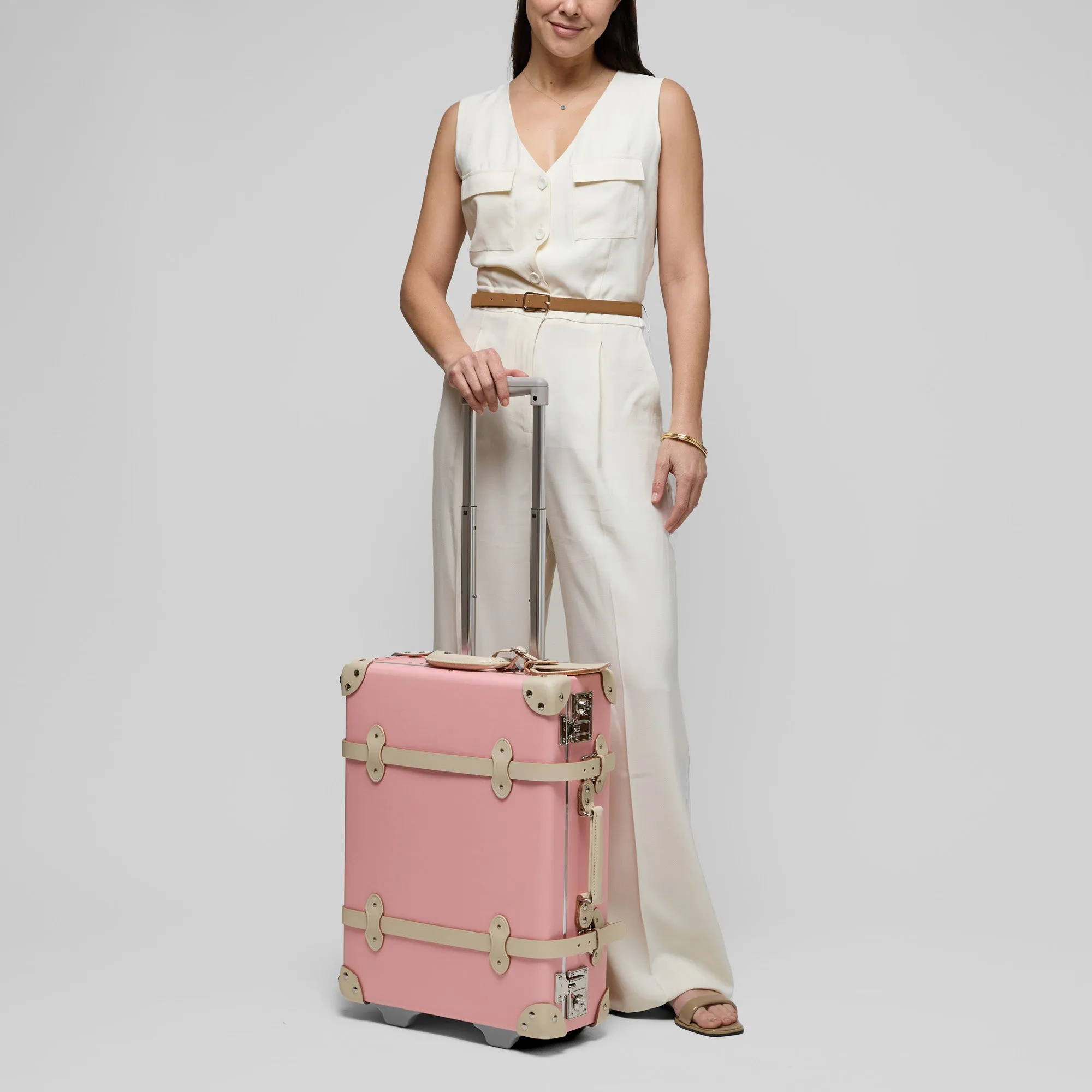The Hamilton Princess Bermuda x SteamLine - Carryon