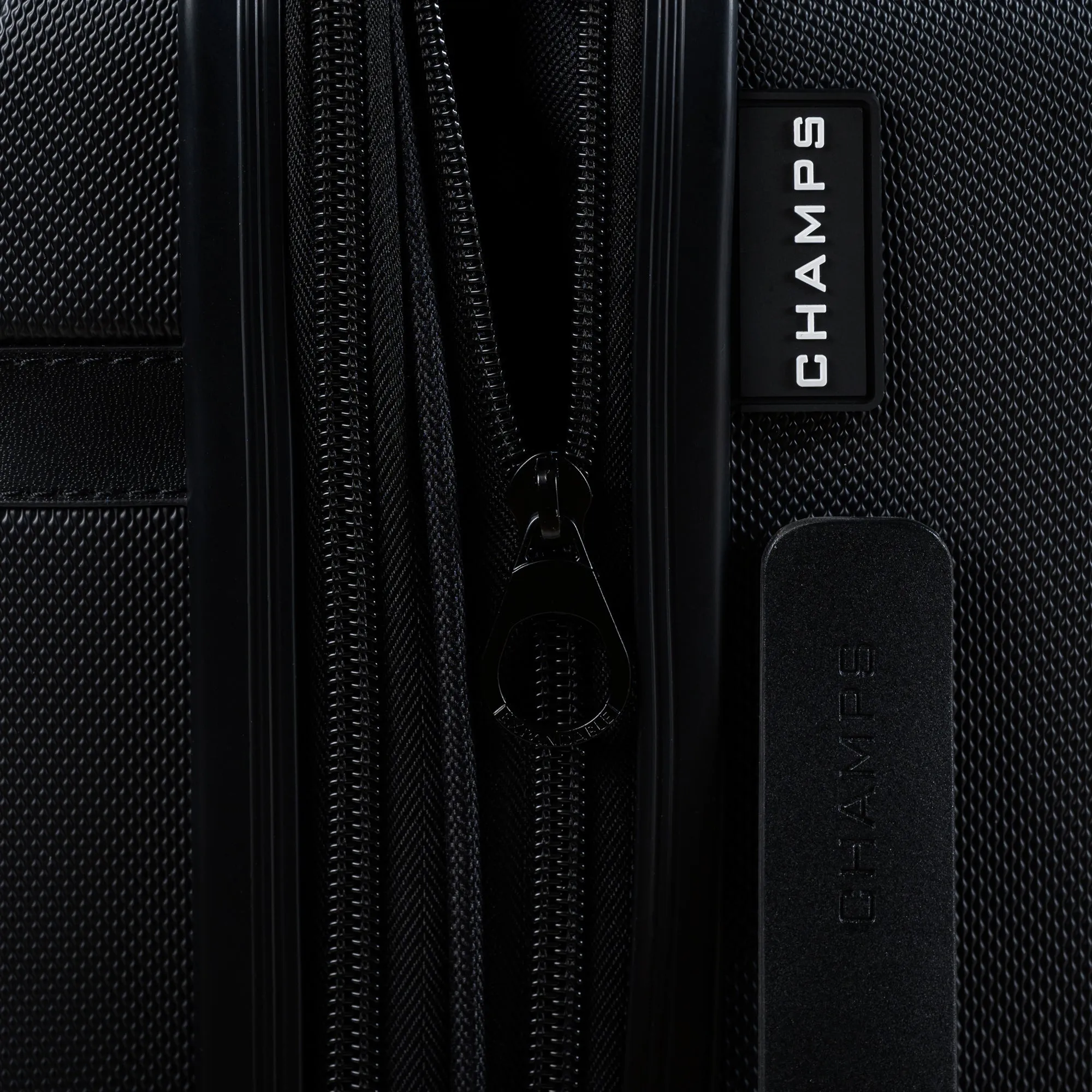 Vintage Black / Carry-on *Drop Ship*
